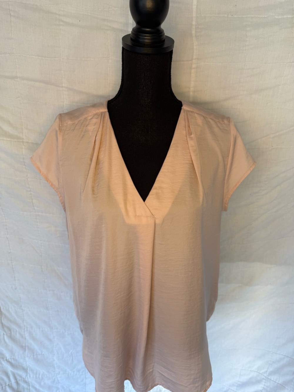 H&M Light Blush V-Neck Short Sleeve Blouse